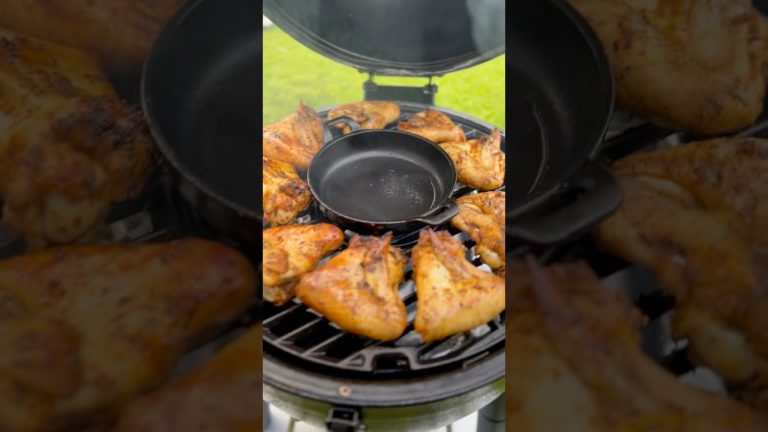 Honey Old Bay Wings #bbq #chickenrecipes #bbqwings