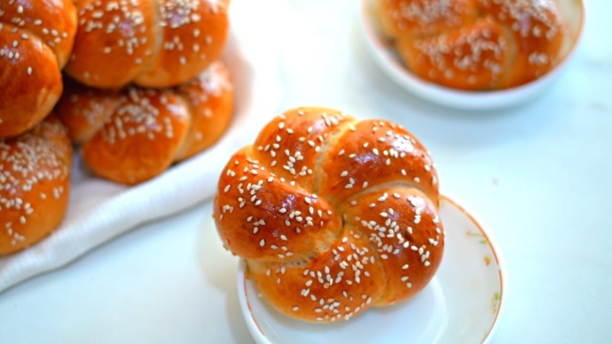 Super Easy Soft Kaiser Rolls Recipe/Soft buns/Kaiser Dinner rolls/Kaiser Buns/Kaiser Burger Buns
