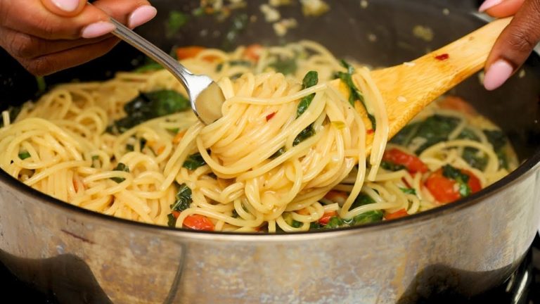 One Pot Spaghetti (Megan Markle's one pot spaghetti)