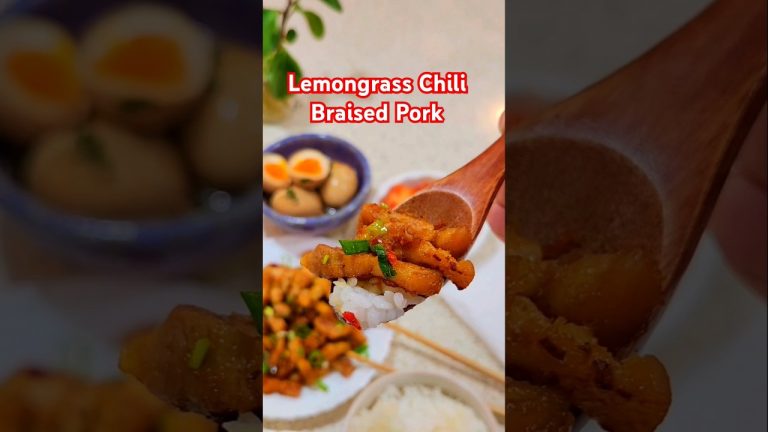Thịt ba rọi rim sả ớt – lemongrass chili braied pork. Recipe in description. #cookingwithmamamui