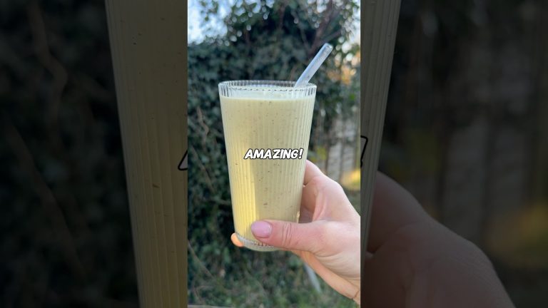 This smoothie promoting digestion and overall wellness #smoothierecipes #healthylife #smoothies