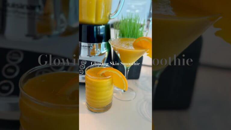Glowing Skin Smoothie Recipe #smoothierecipes #glowingskin #smoothie