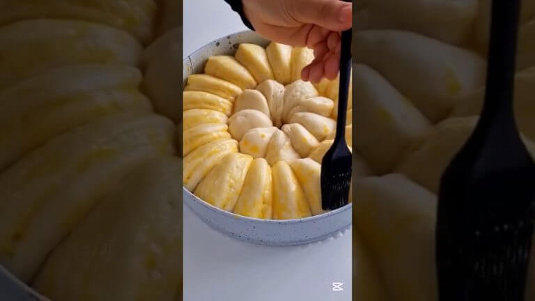 very soft and beautiful bread #sweetfoods #bun #bunstyles #recipe #cooking #cook #baking #bunsrecipe