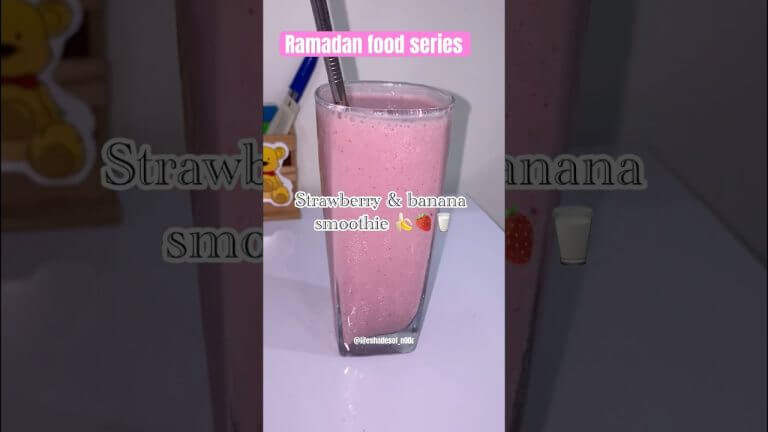 🍌🍓smoothie #ramadan2025 #shortsviral #foodshorts #shortsfeed #smoothierecipes #nosugarrecipe #fyp