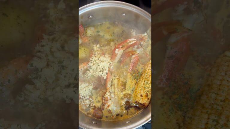 #subscribemychannel#Boiling #seafoodboil #seafood #foodie #food #food #fyp