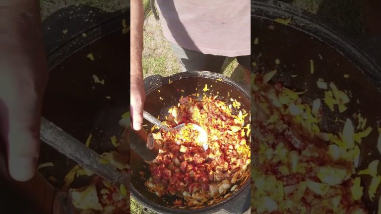 Бигос, Бигус или просто тушеная капуста с мясом в казане. #казан #свинина #бигос #капуста #бигус