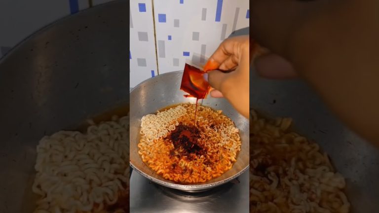 Korean BBQ Veg Noodles🍜 #ytshorts #food #koreannoodles #bbq #noodles