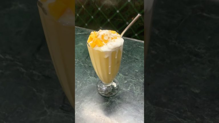 Mango shake recipe😋🤤 #recipe #mango #shake #shorts