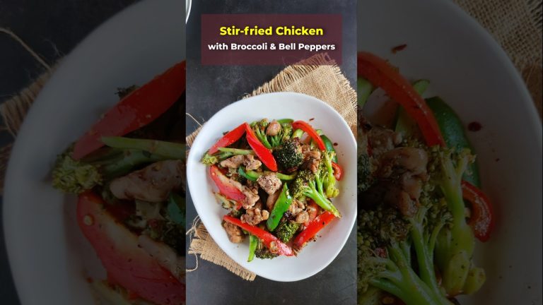 Stir-Fried Chicken with Broccoli & Bell Peppers: Quick & Delicious Recipe! #shorts