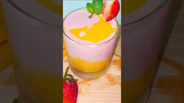 MANGO STRAWBERRY SMOOTHIE | Refreshing Drink 🍓#smoothie #shorts #fruitsmoothie #mangoshake