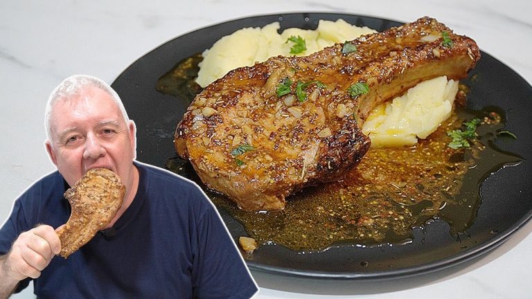 The Secret to Perfect Pan Fried Pork Chops – Ready in 10 Minutes!