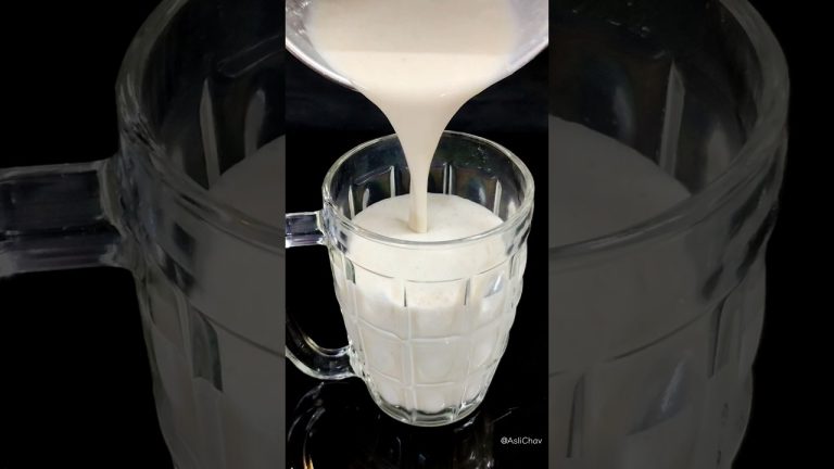 Oats banana milkshake recipe #shorts #bananarecipe