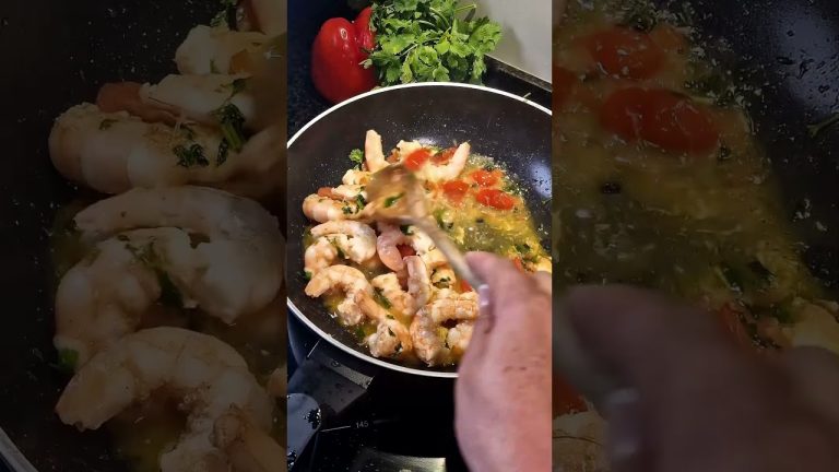 Easy shrimp pasta fettuccine. #seafood #shrimp  #dinner #easyrecipes #cookingtutorial