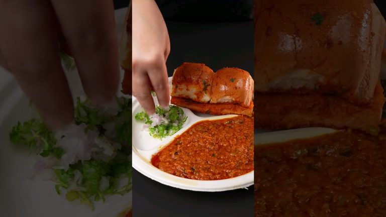 Street Style Pav Bhaji 😋 #asmr #shorts #pavbhaji #nirmlanehrarecipes