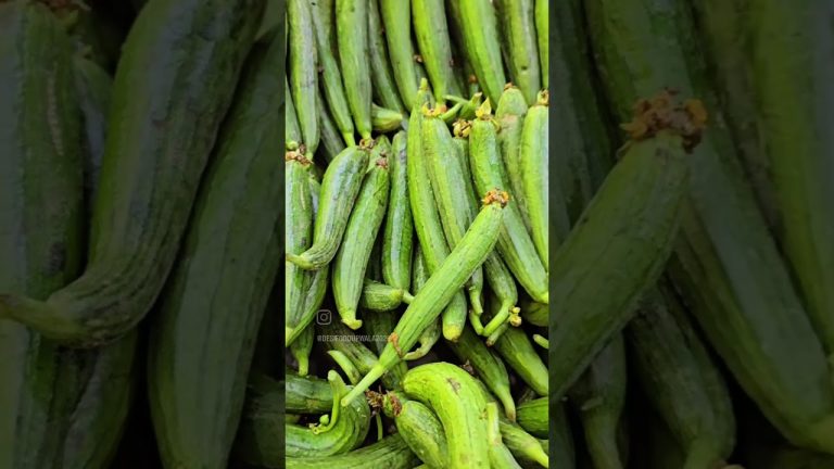 Black inwhite market Agra#ricedish #food #tasteofindia #recipe @MacaronMochii_ #seafoodrecipes #