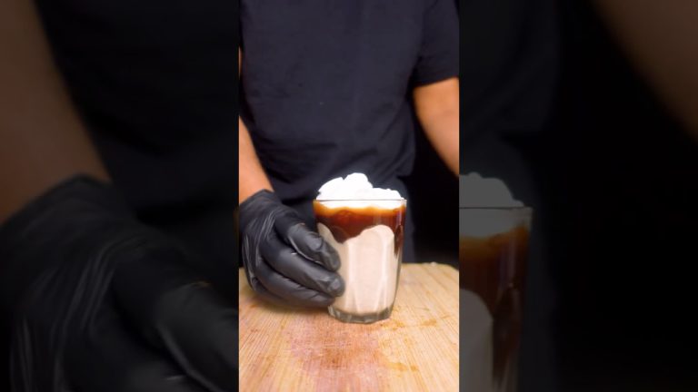 KitKat Milkshake | ASMR cooking #shorts #drinks #food