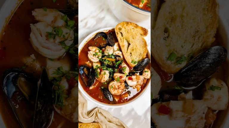 Cioppino  #recipe #cookingchannel #italianfood #healthyfood #seafood #cioppino #seafoodstew #food ￼