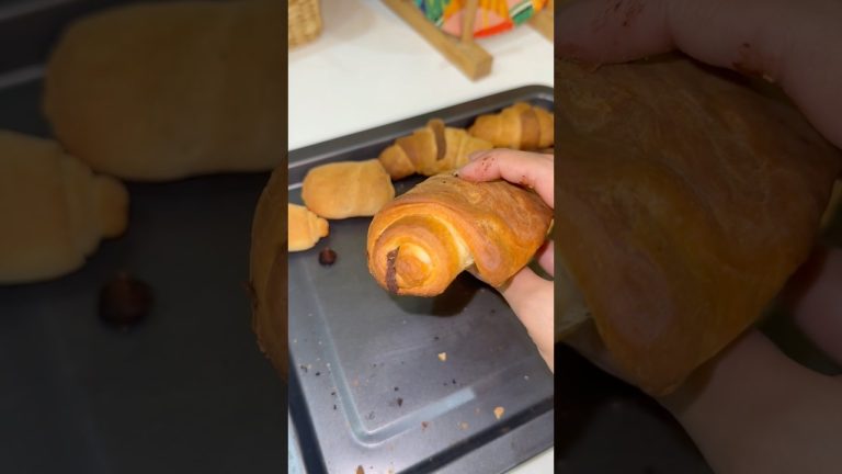 Bake With Me❤️Chocolate Croissants 🥐 Fail 🥲🧑‍🍳 #youtubeshorts #shorts #youtubeshorts #recipe