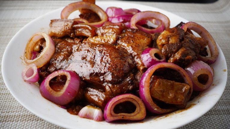 SOBRANG SIMPLE LANG NG MGA SANGKAP, PERO THE BEST TALAGA ANG SARAP NITONG KILLER PORK CHOP BISTEK!!!