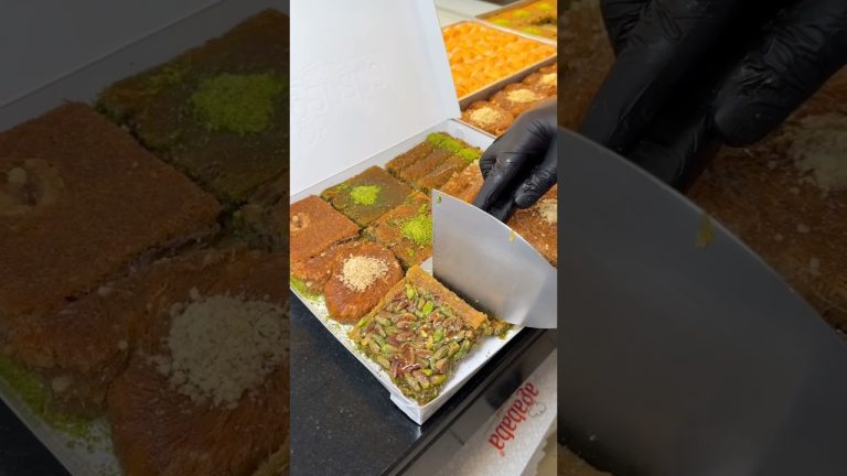 🤩Karışık Kadayıf Kutumuzu Nasıl Buluyorsunuz? #kadayıf #tatlı #tatlıcı #şerbetlitatlı #dessert