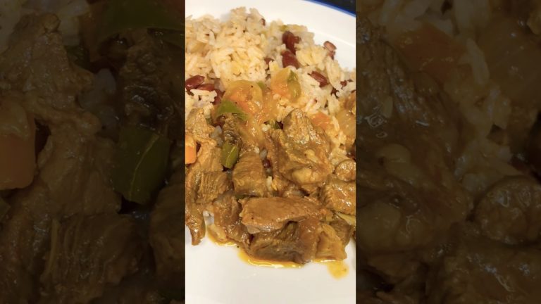 Stewed Beef w/ Rice and Beans #dinner #dinnerideas #cooking #food #beef #rice #beans #explore #fyp