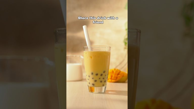 Boba lovers, this one’s for you!!! 🤌 Stay tuned to see how to make your favourite drink at home.🧋