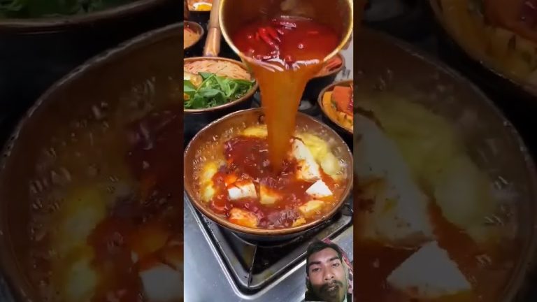 China ke log #food #streetfood #foodie #street #bestdragonfruit#seafood#plantsofindia#seafoodrecipes