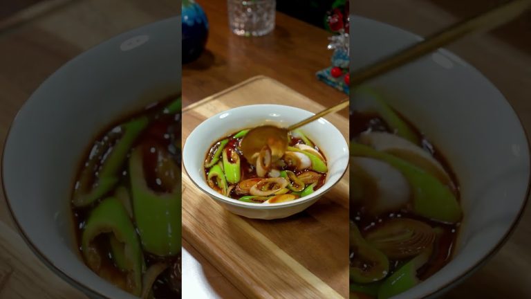 Scallions paired with tofu make a delicious home-cooked dish.  #cooking #foodtutorial #recipe