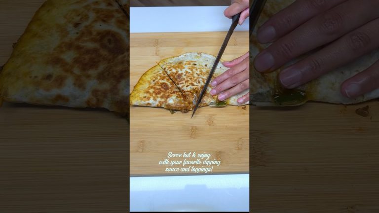 Ground Beef Quesadilla Recipe #quesadillas #shorts