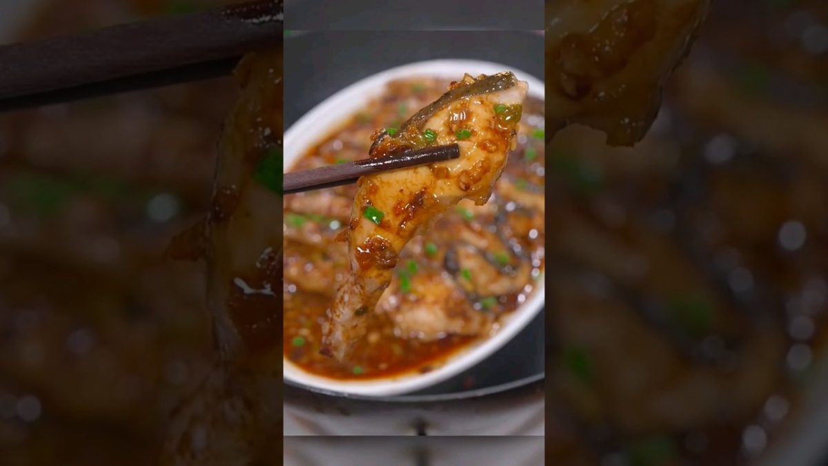 Easy way to steam fish🐟🥘 #food #cooked #cooking #fried#recipe #easy #friedshrimp #soup#shortsvideo
