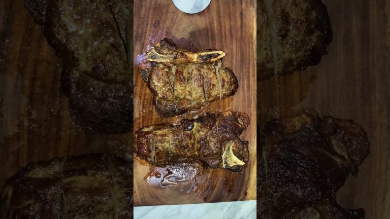 Beef T-bone steak 🥩. #steaks #beef #recipes #recipeshorts