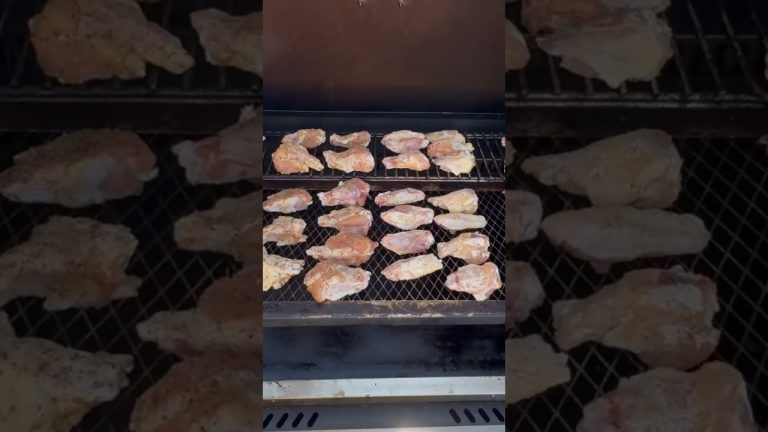 This griddle is amazing! #bbq #grilling #griddlecooking #griddle 🔥🔥🔥