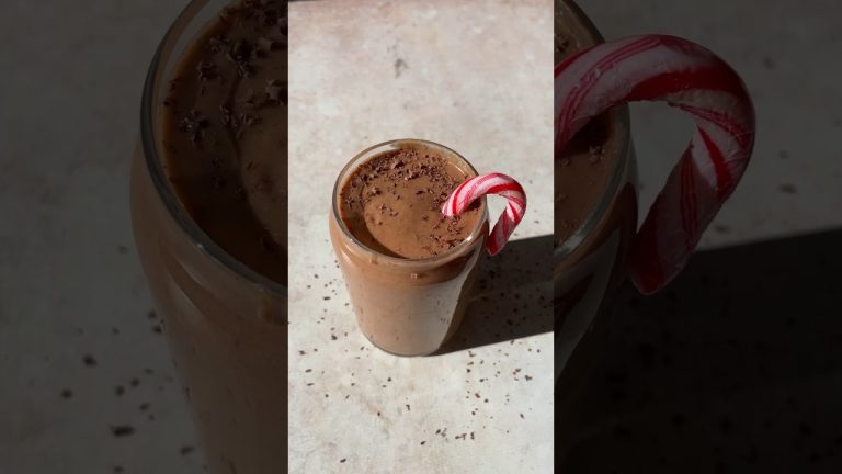 Recipe: ambitiouskitchen.com/mint-chocolate-smoothie #recipe #smoothie #chocolate #healthyfood