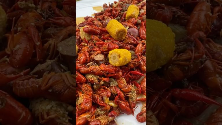 Garlic Butter Sauce for Crawfish & Seafood Boil 🦞 #recipe