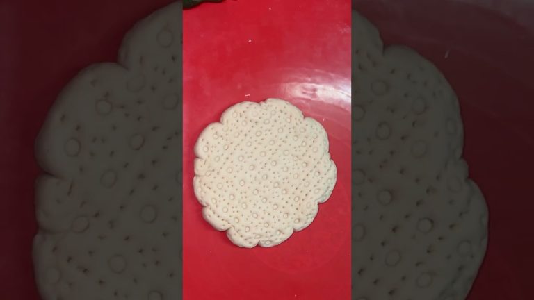 Bread shaping. Buns Making. #breadshape #bread #craft #shorts #shortsvideo #shortsviral #shortviral