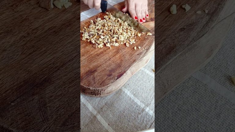 EASY 3 Ingredient Banana Dessert Recipe #viralvideo