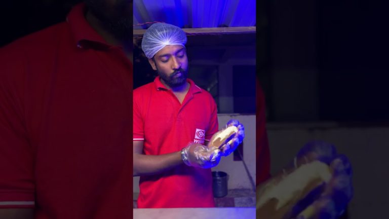 ❌Turkey Bread Taste అదిరింది😋#vizagvloggers #trendingshorts #turkey #breadrecipes #foodreview