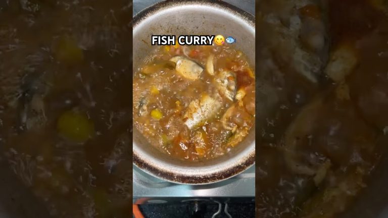 Fish curry😋🐟 #mitalimania #food #seafood #kokan #recipe #fish #cooking #seafoodrecipes #foodie