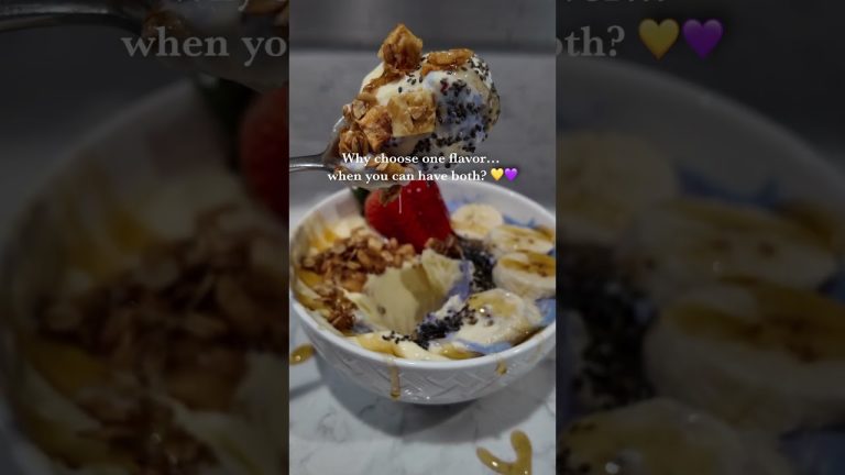 This 2-Color Smoothie Shouldn’t Be This Healthy… But It Is 💛💜