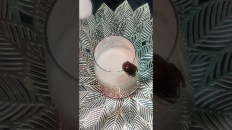 Dates Milk Shake|Summer Drinks|#kitchenzadisvlogs#datesshake#summerdrinks#shorts#videos#drinks#drink