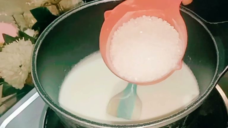 Easy international Dessert recipes/Arabian pudding recipe/soft and milky ,creamy recipe