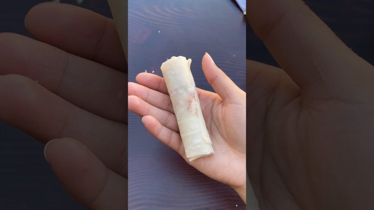 Easy Spring Roll Folding #tastemadeworld #RamadanOnShorts #shorts #rollfolding #springroll