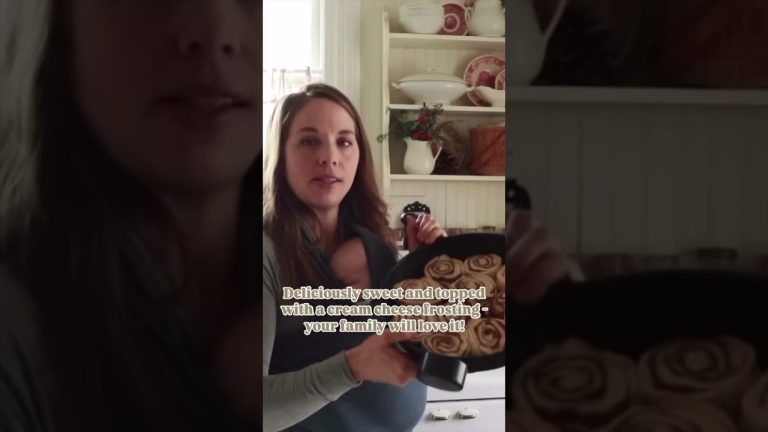 The BEST cinnamon roll recipe #shorts