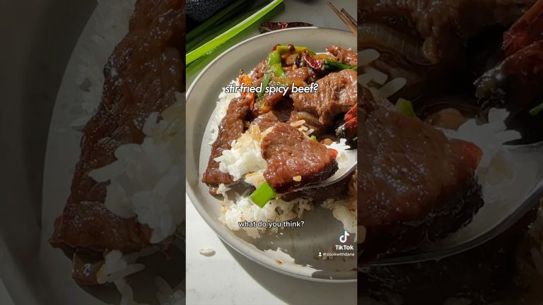 the story of this spicy stir-fried beef recipe while i cook 🥩