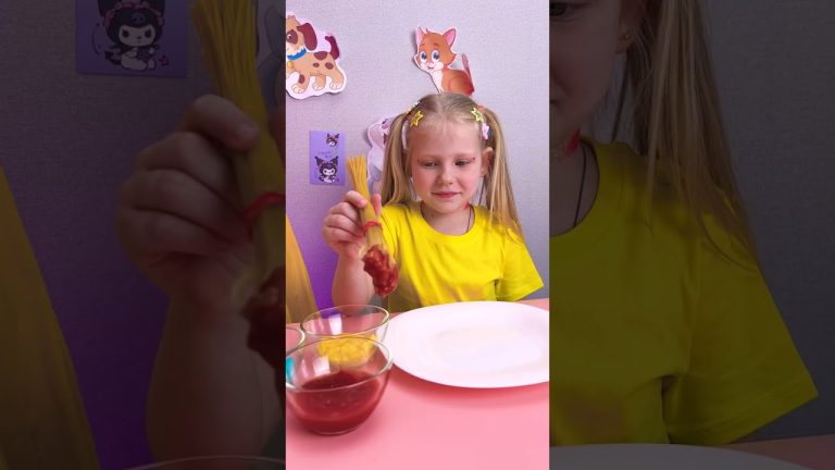 WOW! It's An Edible Brush Made Of Pasta! Experiment With Mom!