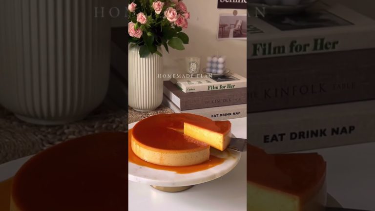 Flan:• 5 eggs•385ml evaporated milk•150ml condensed milk•vanilla Caramel: •80gr sugar,100 water