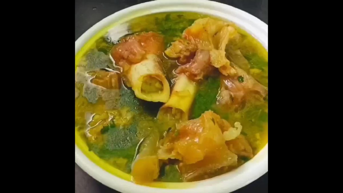 Eid Ul Azha Special Beef Bone Marrow Soup Recipe/Bade Ke Paye#shorts#viral#trending#food#beefpaye