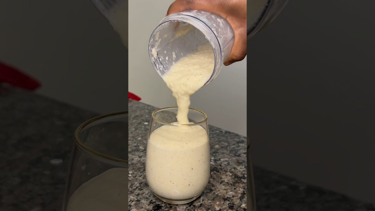Try this Pineapple and coconut smoothie #recipe #healthy #smoothie #weightloss #foodprep