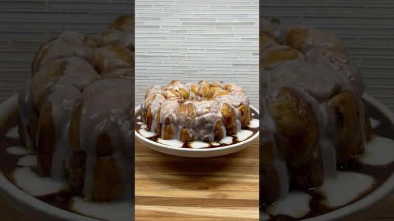 EASY MONKEY BREAD – Full Recipe Link in Description #Dessert #Baking #Bread #FoodShorts #Shorts