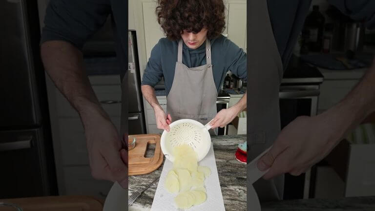 BBQ Chip Delivery? @BigEatsWorld